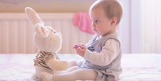 نوزاد هفت ماهه - مهدکودک نارسیس