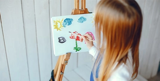 نقش نقاشی در تقویت ذهن و خلاقیت کودکان - مهدکودک نارسیس