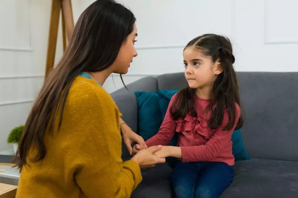 صحبت با کودکان درباره موضوعات حساس