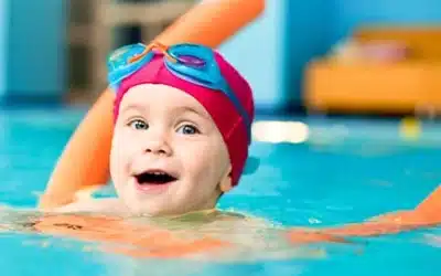 بهترین سن آموزش شنا به کودکان
