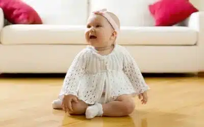 کودک هشت ماهه - مهدکودک نارسیس